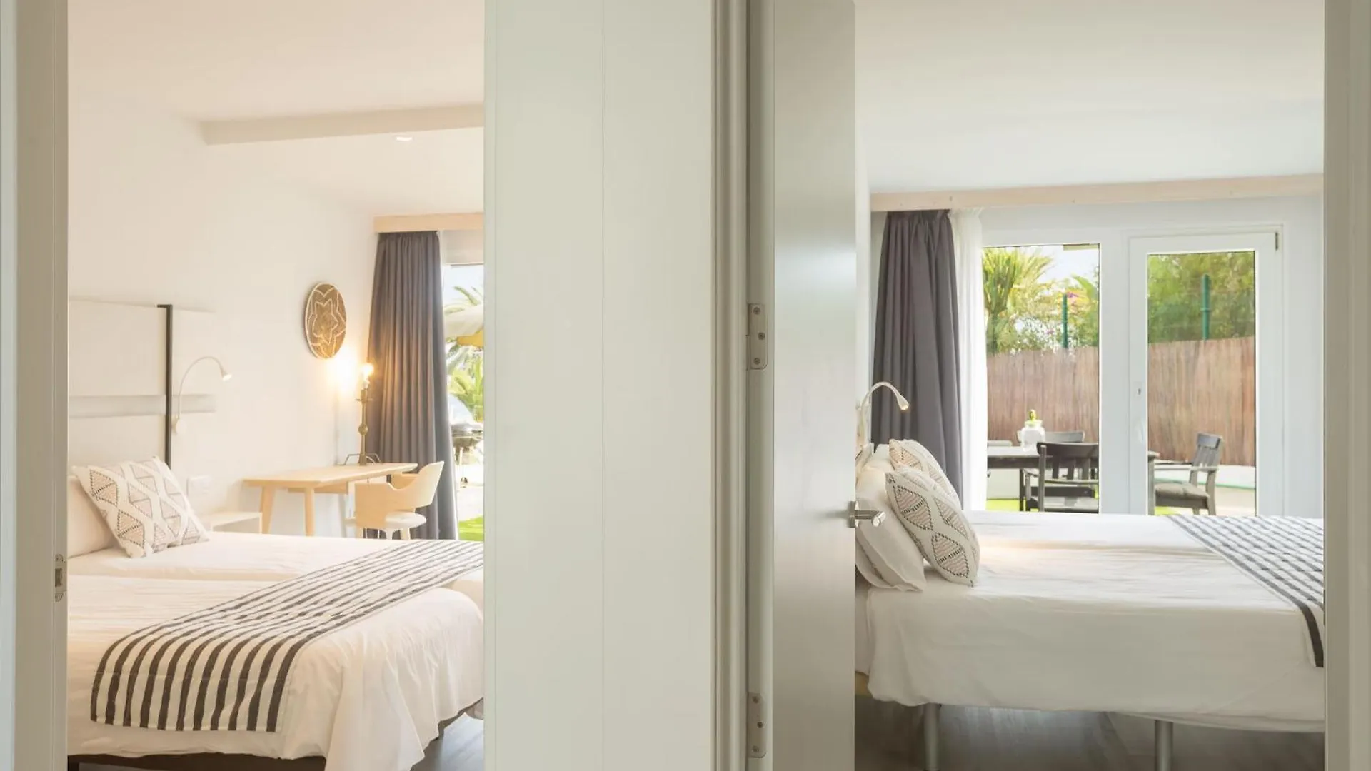 Bungalows Dona Rosa Playa del Ingles  Holiday park