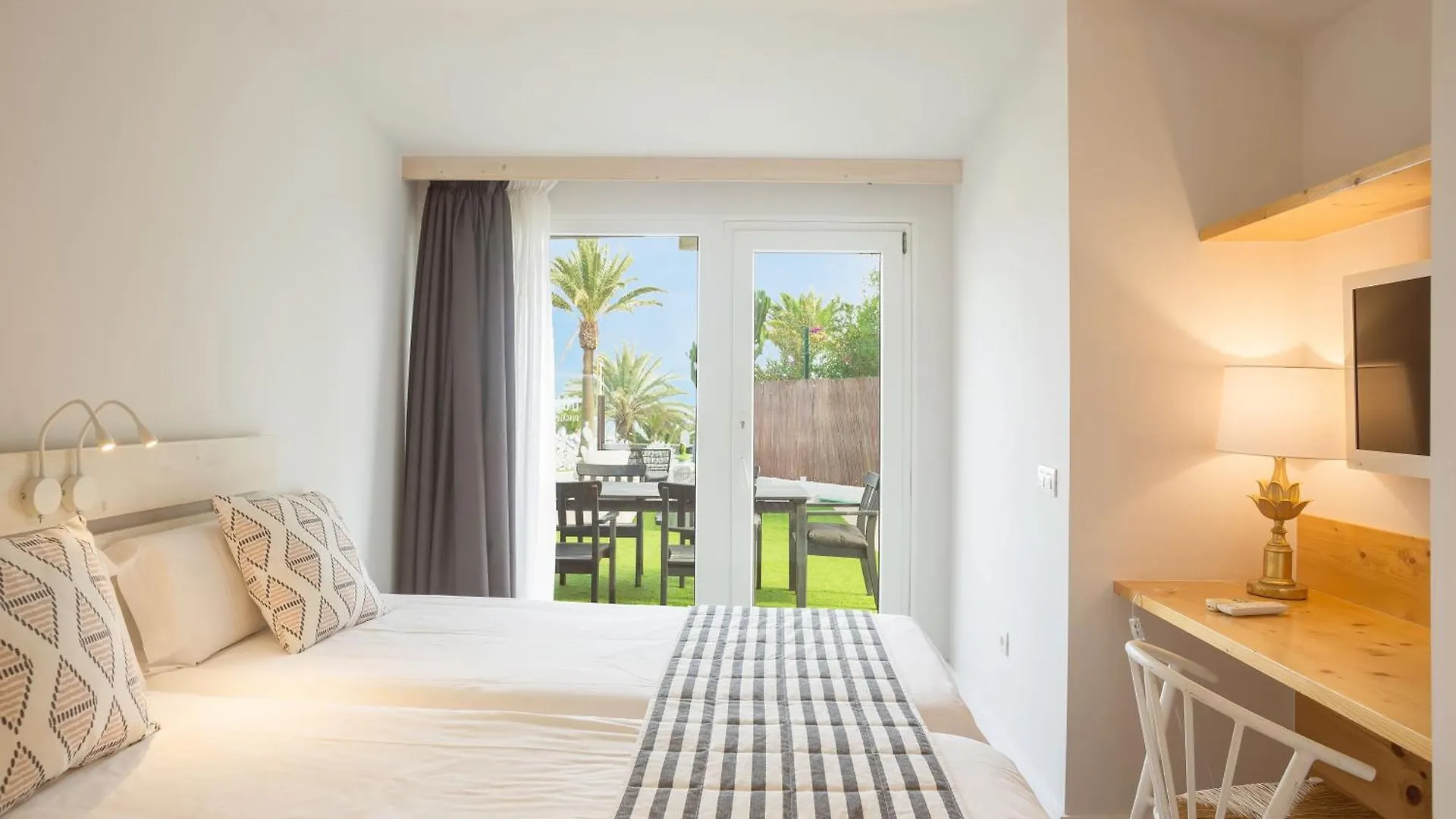 Holiday park Bungalows Dona Rosa Playa del Ingles